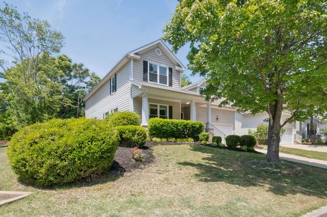 1901 Deep Woods Trl, Nashville, TN 37214