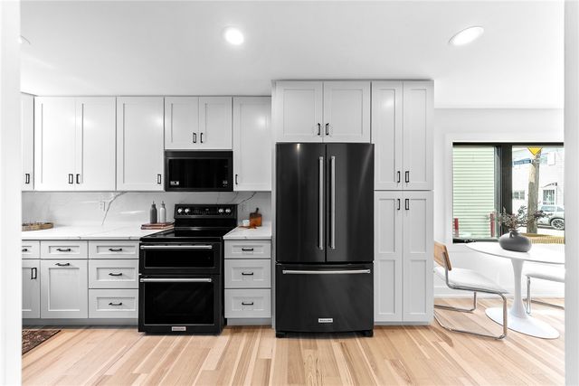 413 Pearl Street, Bloomfield, PA 15224