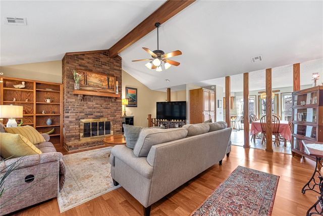 1321 Quail Run Circle, Bentonville, AR 72712