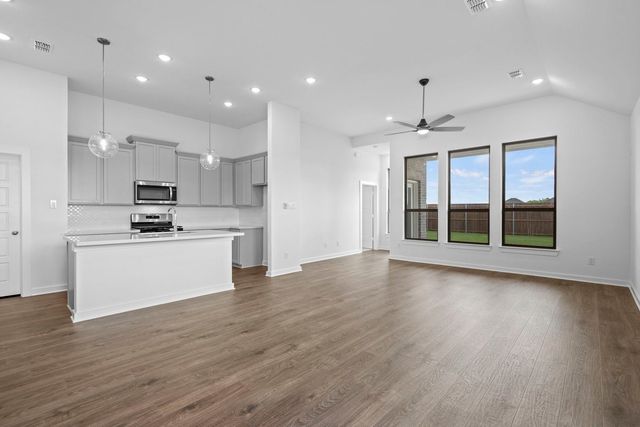 1813 Willowhurst Lane, Anna, TX 75409