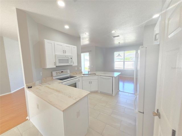 4211 2ND AVENUE E, Bradenton, FL 34208