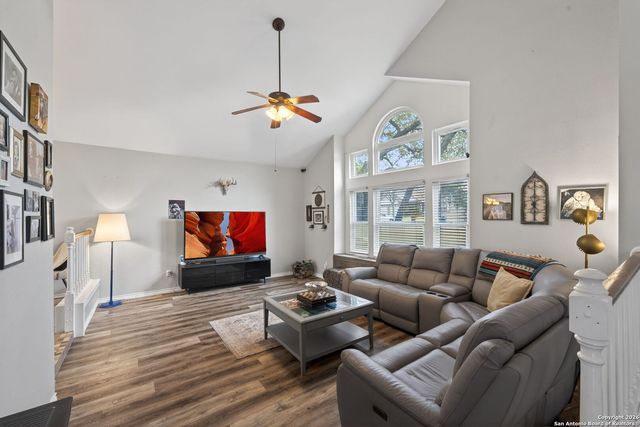 7802 Benbrook, San Antonio, TX 78250