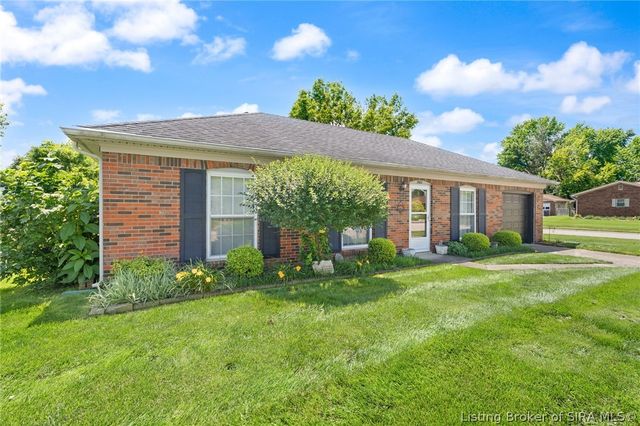 2402 Bishop Road, Jeffersonville, IN 47130