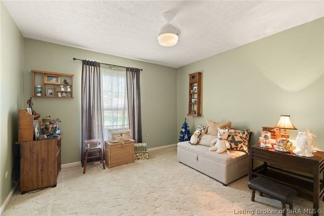 2402 Bishop Road, Jeffersonville, IN 47130