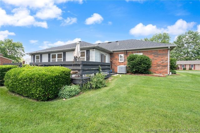 2402 Bishop Road, Jeffersonville, IN 47130