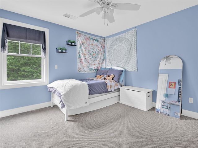 10 Victory Falls Road, Coventry, RI 02827