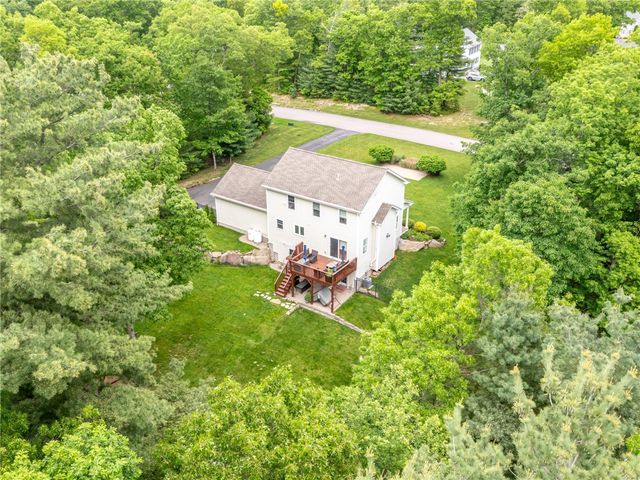 10 Victory Falls Road, Coventry, RI 02827