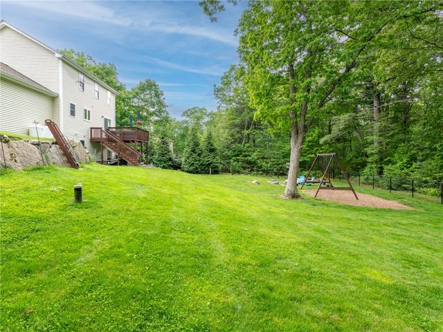 10 Victory Falls Road, Coventry, RI 02827