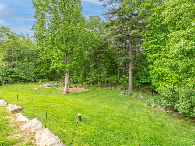 10 Victory Falls Road, Coventry, RI 02827