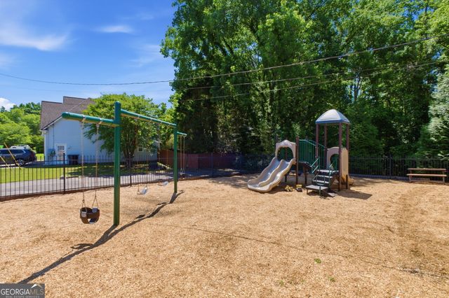 5971 Rosie Lane SE, Mableton, GA 30126
