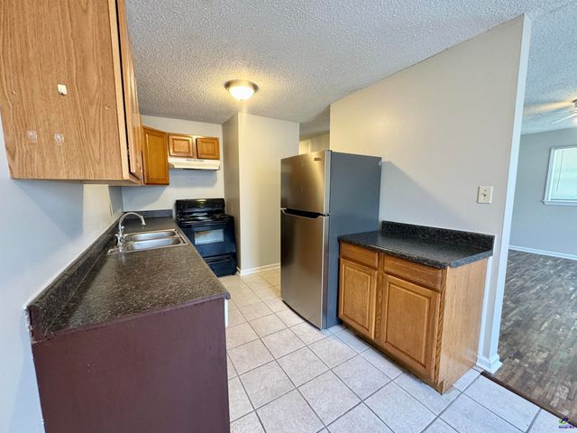 102 Varee Drive, Warner Robins, GA 31093