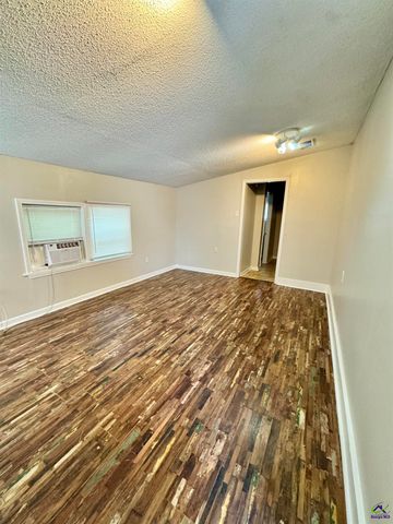102 Varee Drive, Warner Robins, GA 31093