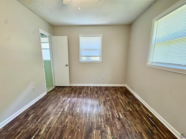 102 Varee Drive, Warner Robins, GA 31093