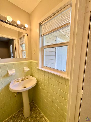 102 Varee Drive, Warner Robins, GA 31093