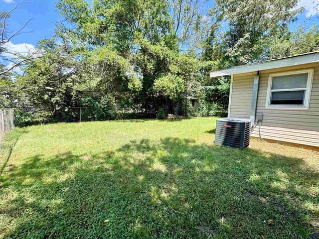 102 Varee Drive, Warner Robins, GA 31093