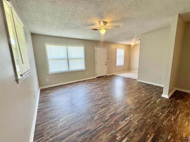 102 Varee Drive, Warner Robins, GA 31093