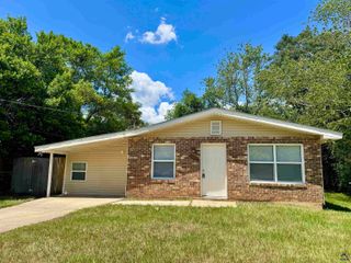 102 Varee Drive, Warner Robins, GA 31093