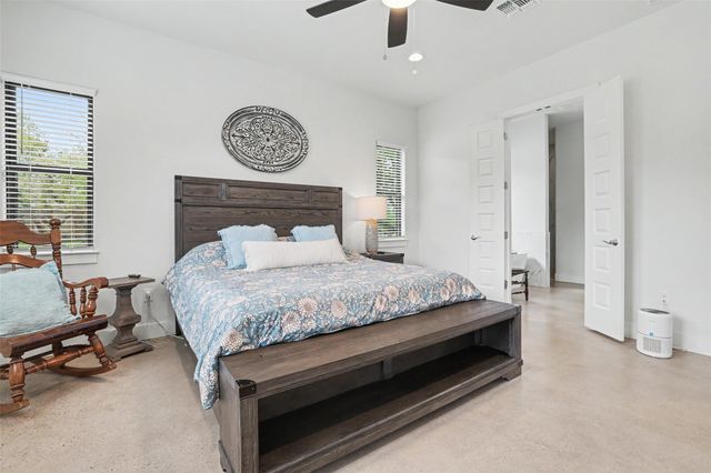 705 Pheasant MDW, Liberty Hill, TX 78642