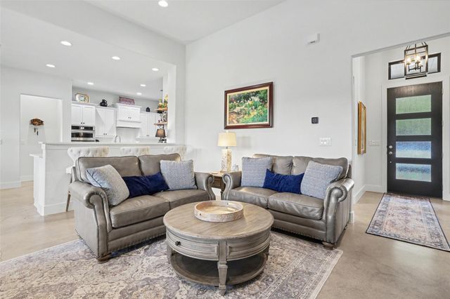 705 Pheasant MDW, Liberty Hill, TX 78642