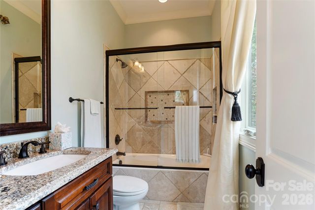 3255 Lake Pointe Drive, Belmont, NC 28012