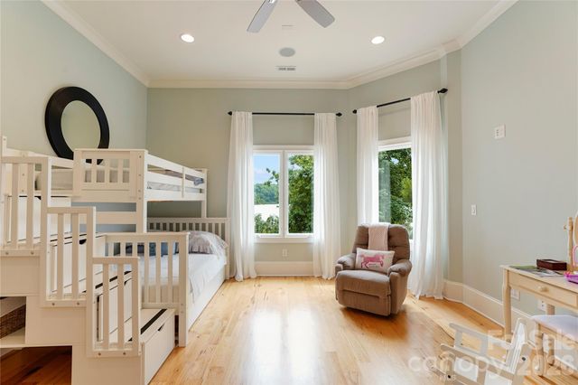 3255 Lake Pointe Drive, Belmont, NC 28012