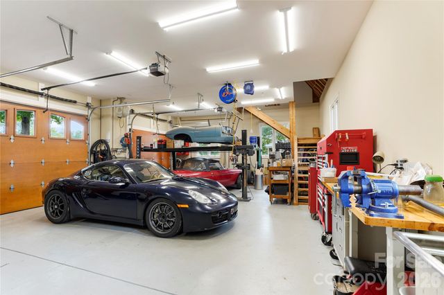 3255 Lake Pointe Drive, Belmont, NC 28012
