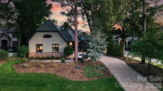 3255 Lake Pointe Drive, Belmont, NC 28012