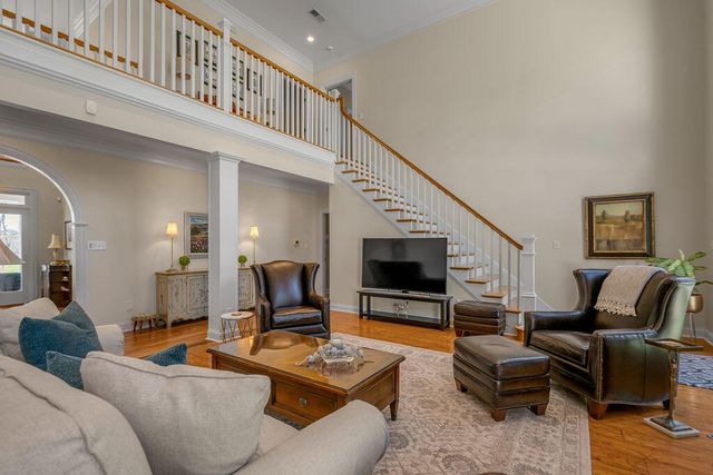 25 Avenue Of Champions, Nicholasville, KY 40356