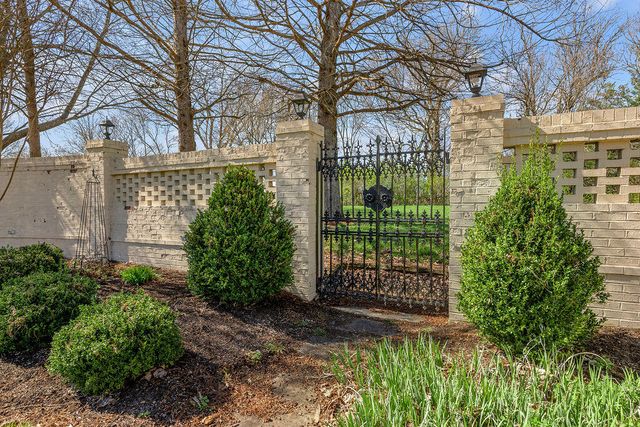 25 Avenue Of Champions, Nicholasville, KY 40356