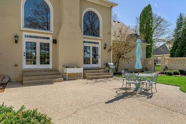 25 Avenue Of Champions, Nicholasville, KY 40356