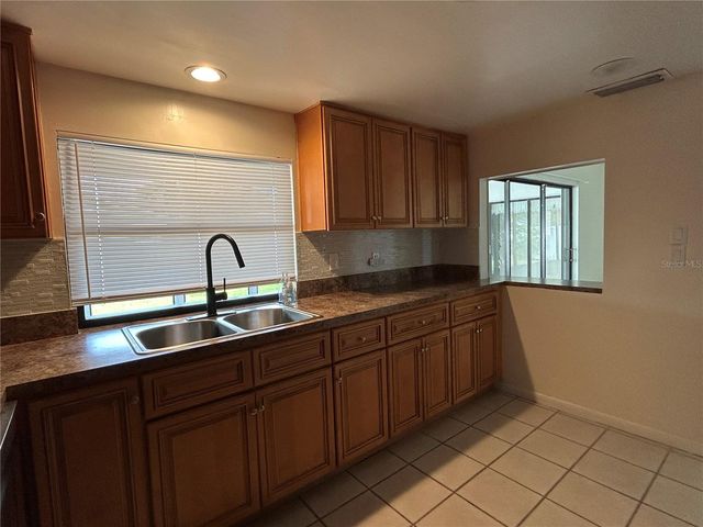 11997 97TH AVENUE, Seminole, FL 33772