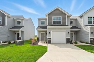 1303 N West Hamilton Road, Fort Wayne, IN 46814