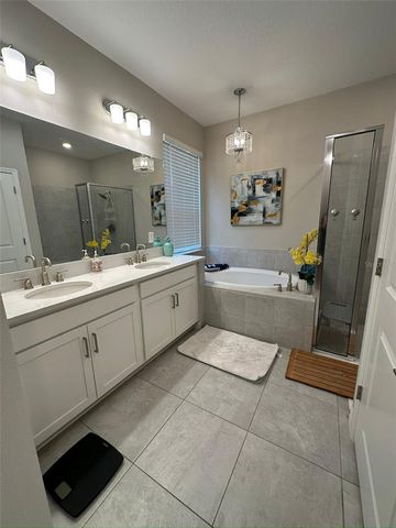 33805 ASTORIA CIRCLE, Wesley Chapel, FL 33545