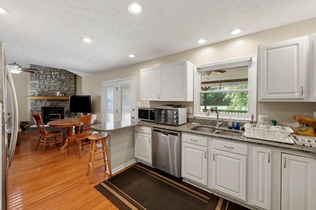 296 Ridge Runner Road, Lancaster, KY 40444