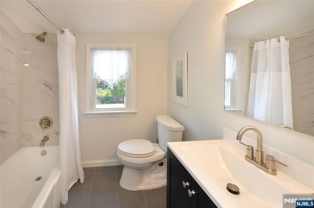 1641 Ardsley Court, Teaneck, NJ 07666