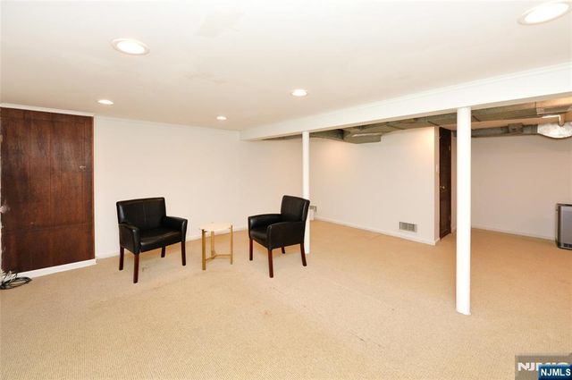 1641 Ardsley Court, Teaneck, NJ 07666