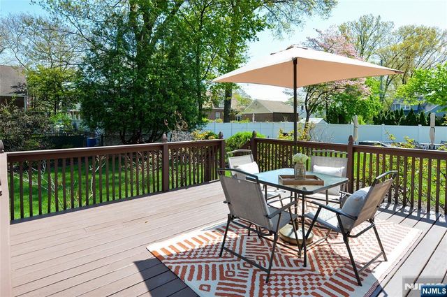 1641 Ardsley Court, Teaneck, NJ 07666