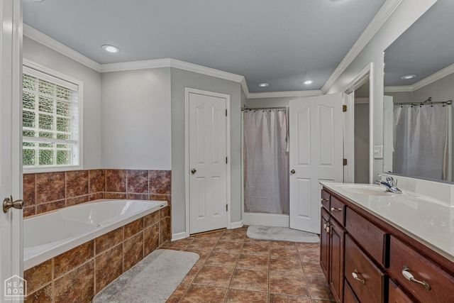 149 County Road 7452, Jonesboro, AR 72405