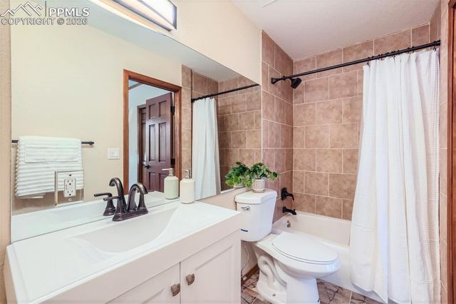 429 Evergreen Court, Woodland Park, CO 80863