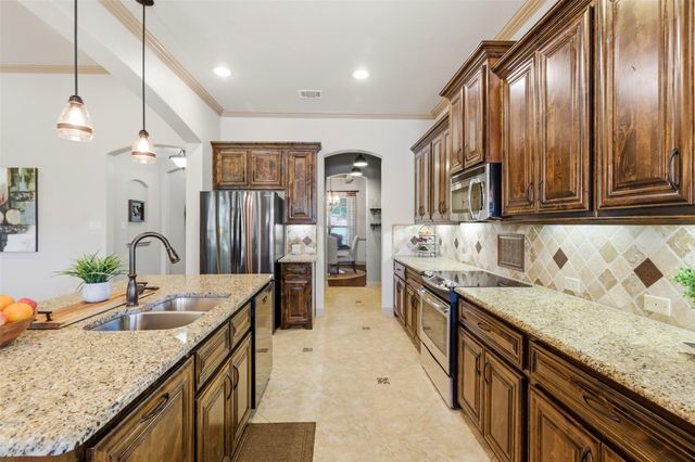 105 Blue Spruce WAY, Round Rock, TX 78664