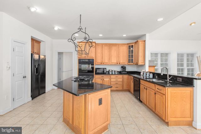 425 GENTLE BREEZE CIR, Fredericksburg, VA 22406
