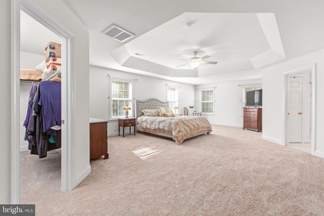 425 GENTLE BREEZE CIR, Fredericksburg, VA 22406