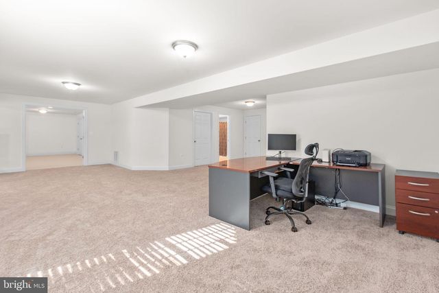 425 GENTLE BREEZE CIR, Fredericksburg, VA 22406