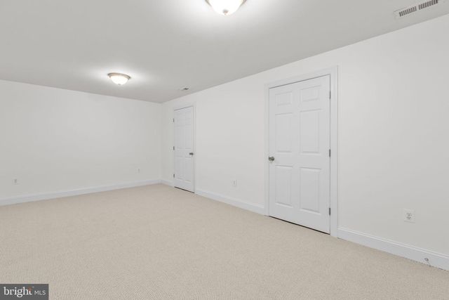 425 GENTLE BREEZE CIR, Fredericksburg, VA 22406