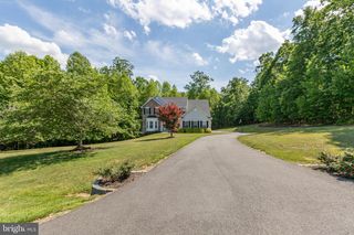 425 GENTLE BREEZE CIR, Fredericksburg, VA 22406