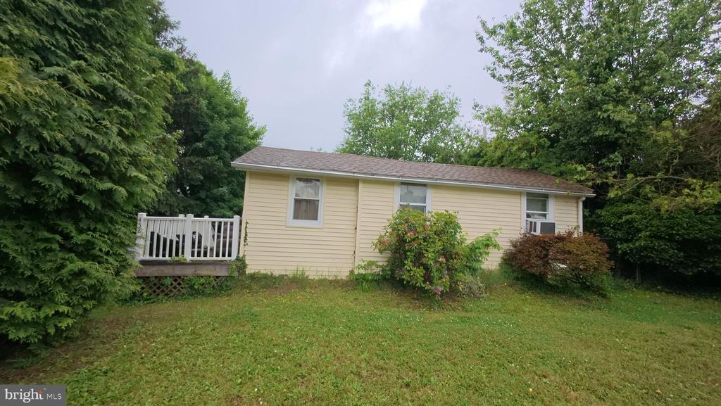 458 N BURLINGTON, Bridgeton, NJ 08302