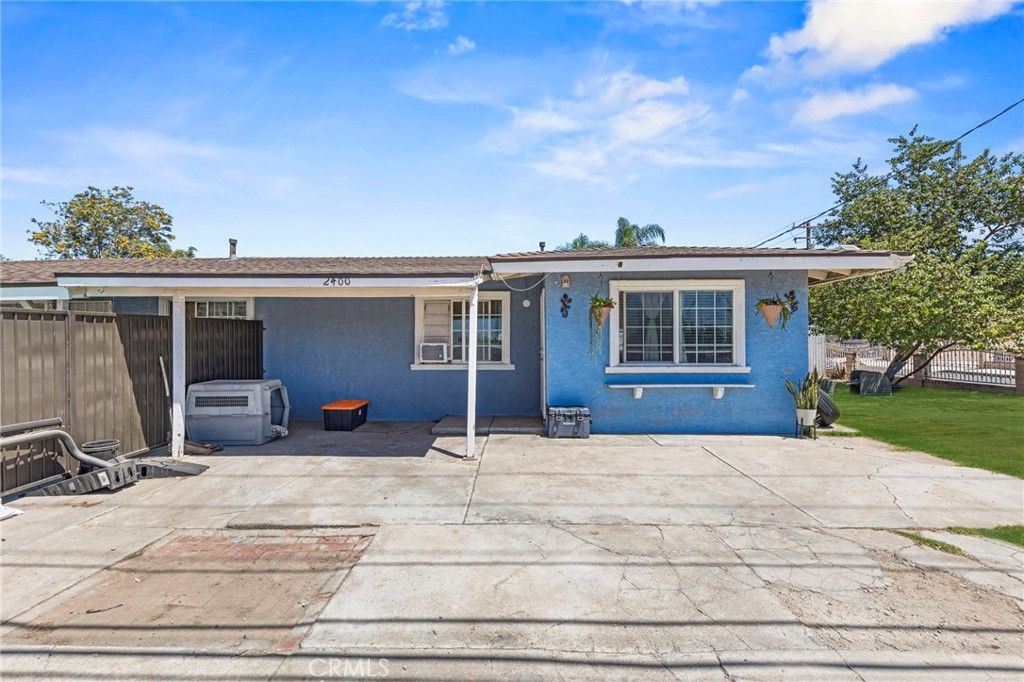 Image 2 of property listing at 2402 W 1st, San Bernardino, CA 92407