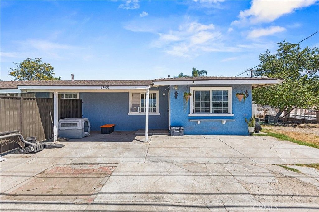 Image 38 of property listing at 2402 W 1st, San Bernardino, CA 92407