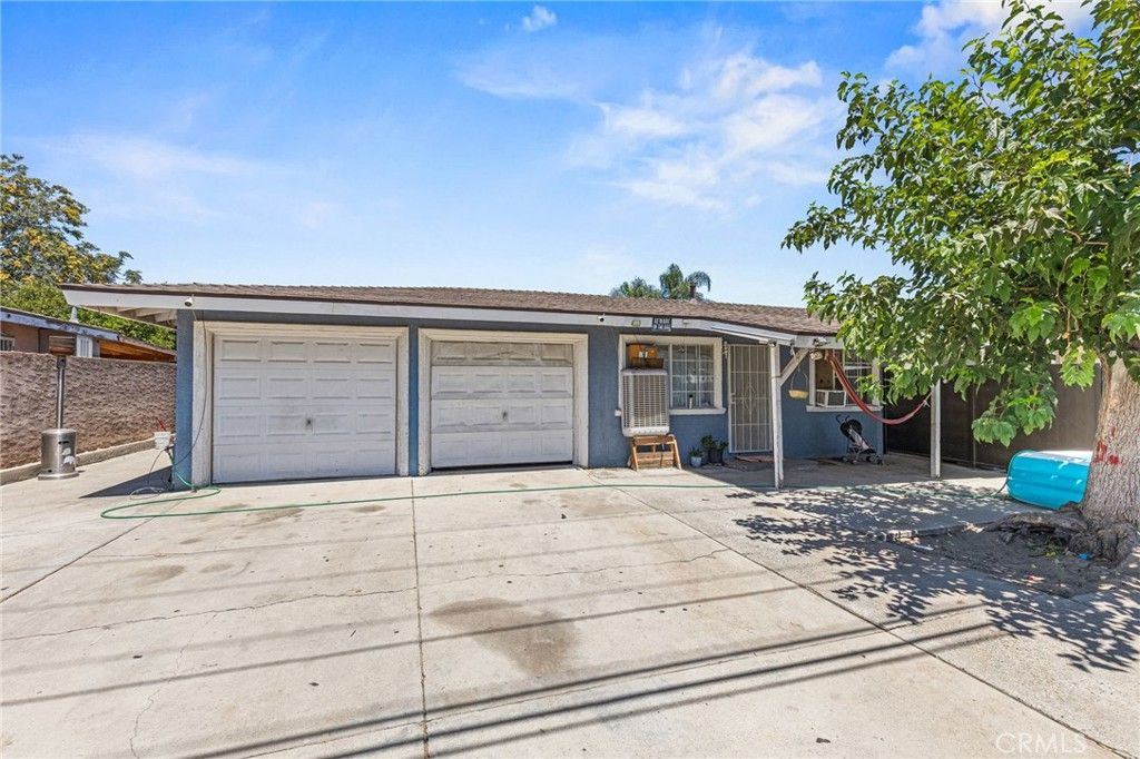 Image 4 of property listing at 2402 W 1st, San Bernardino, CA 92407