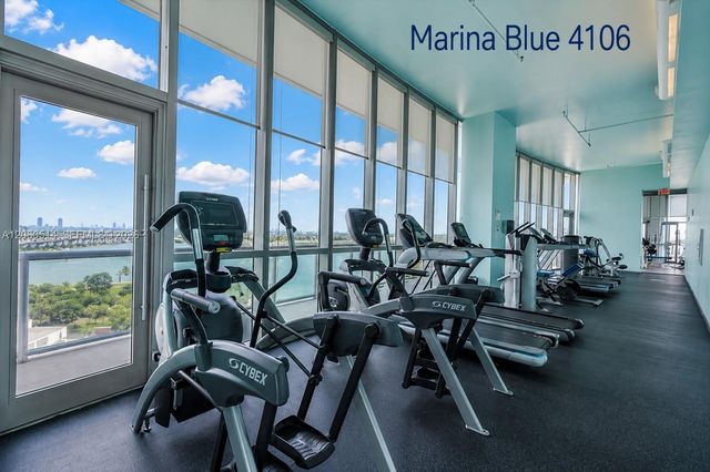 888 Biscayne Blvd 4106, Miami, FL 33132